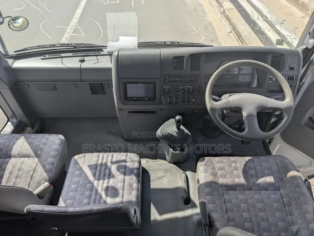 Nissan Civilian 2003 White