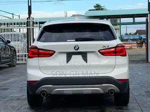 BMW X1 xDrive28i AWD 2016 Pearl