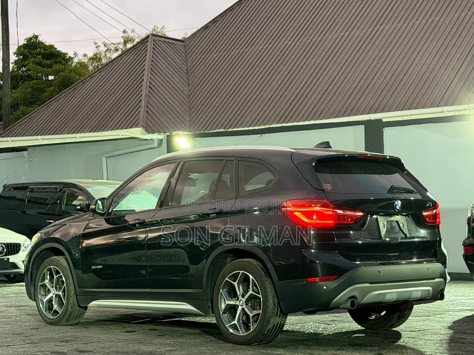 BMW X1 xDrive28i AWD 2016 Black