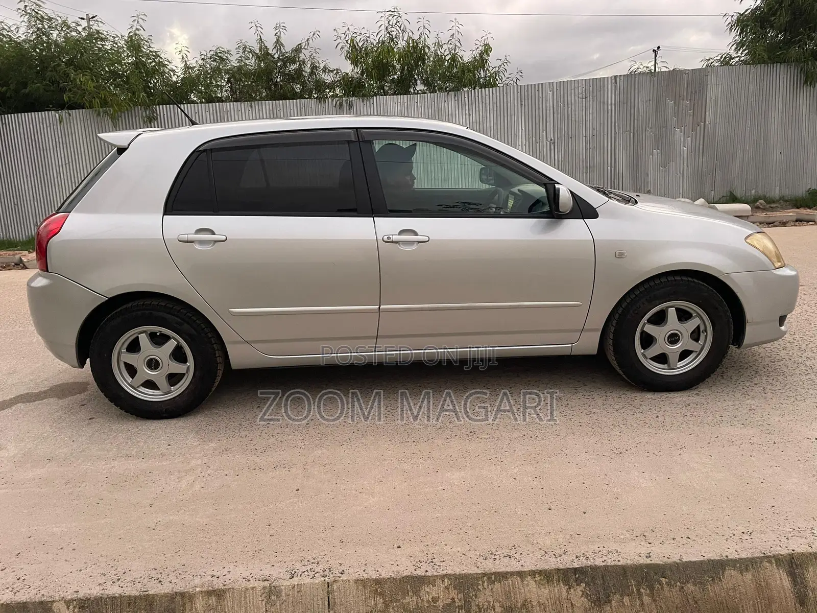 Toyota Corolla RunX 2005 Silver