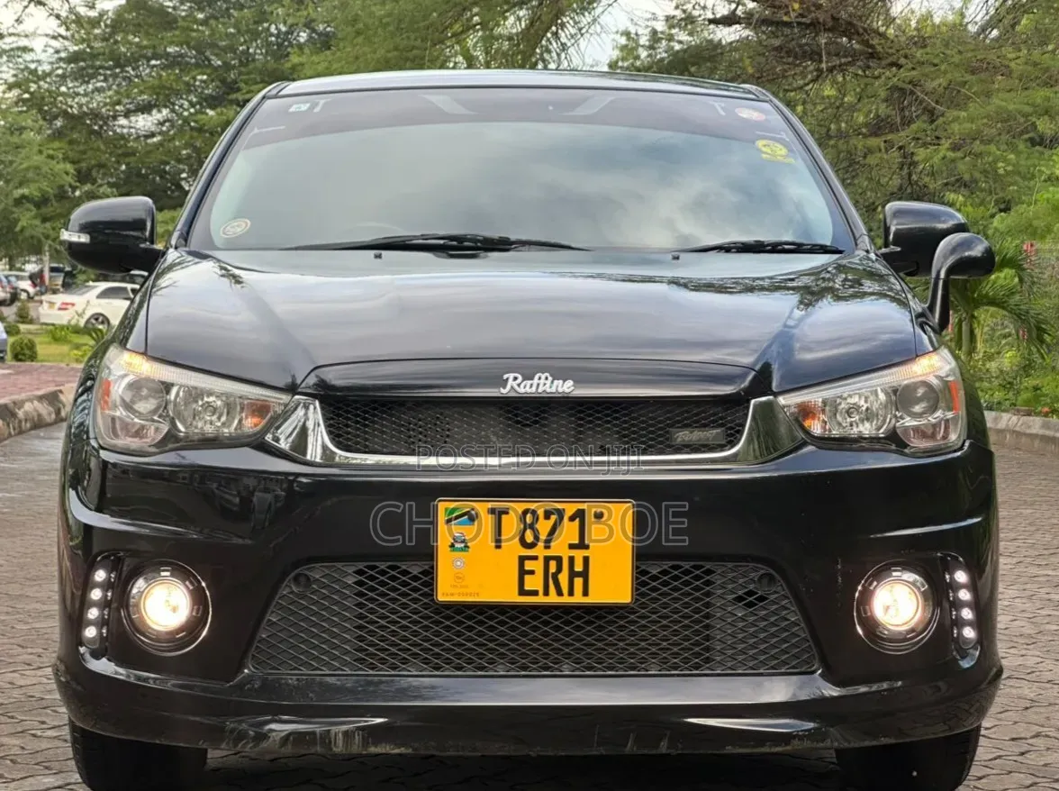 Mitsubishi RVR 2.0 2012 Black