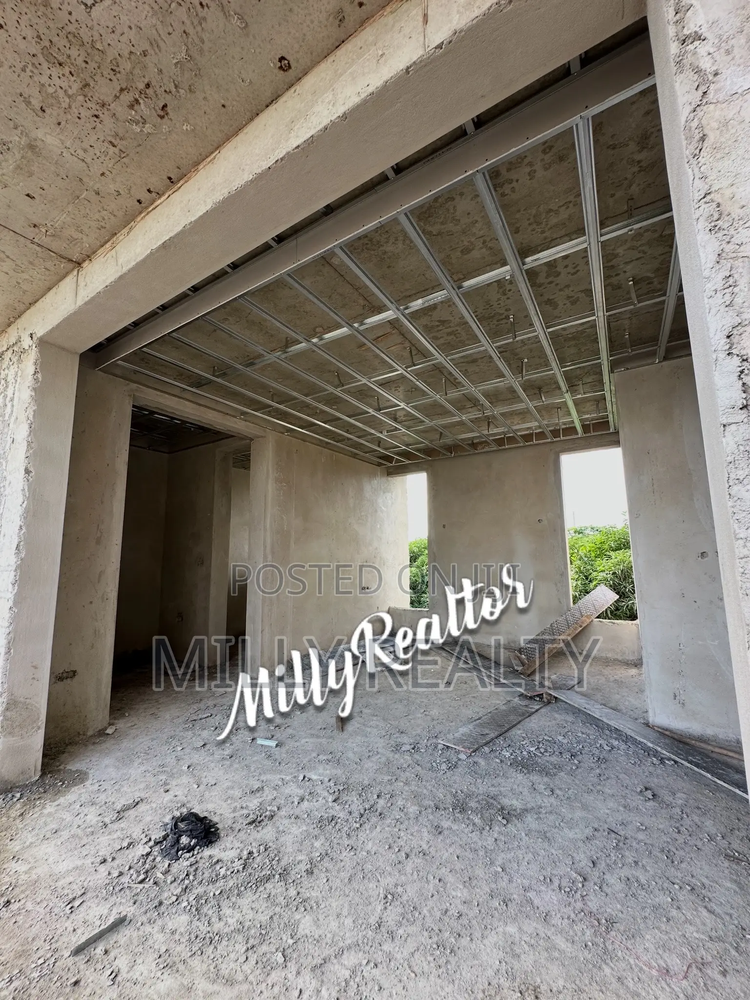 Furnished 5bdrm House in Goba Magorofani for sale
