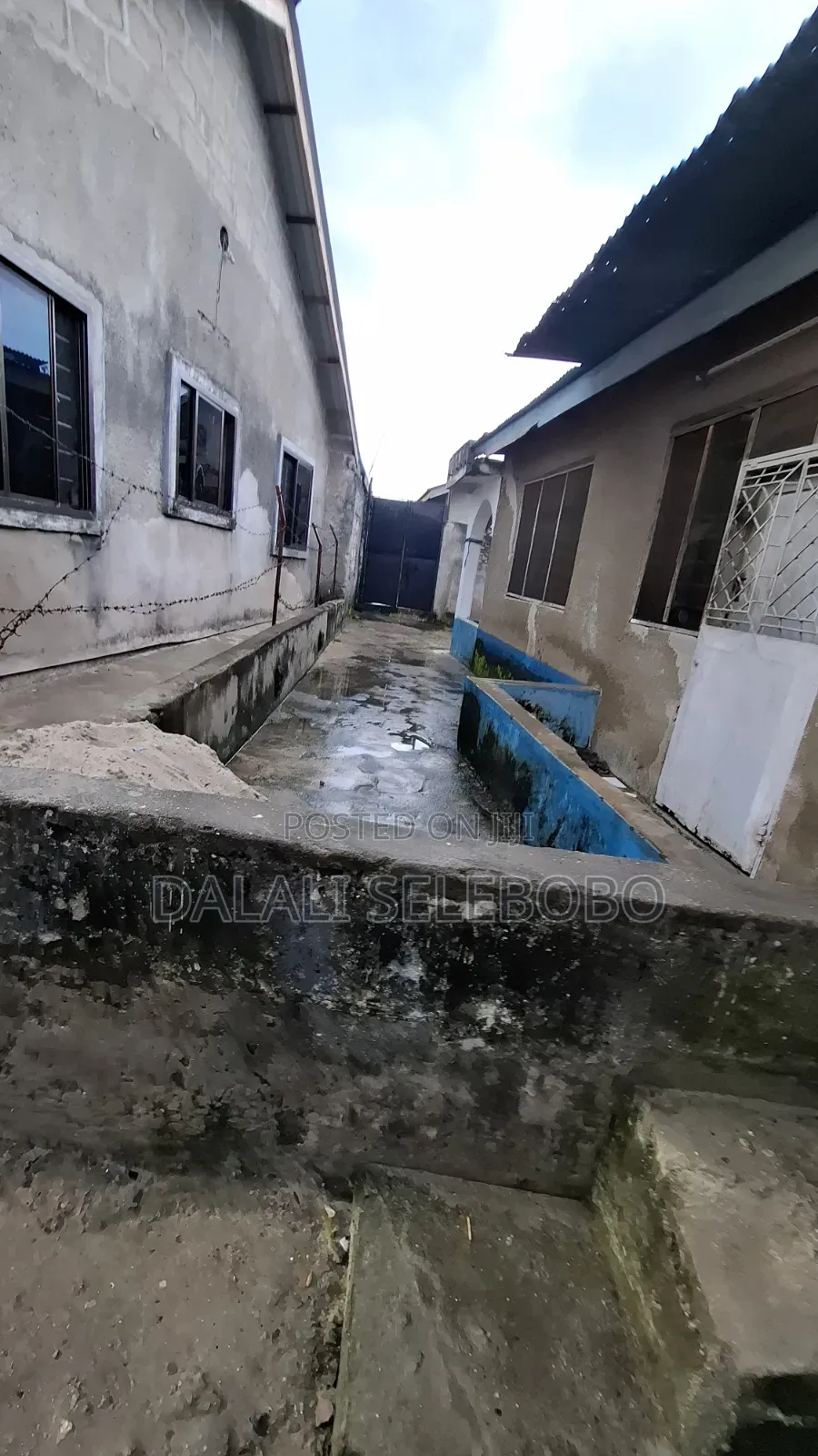 Plot or House Old at Sinza E