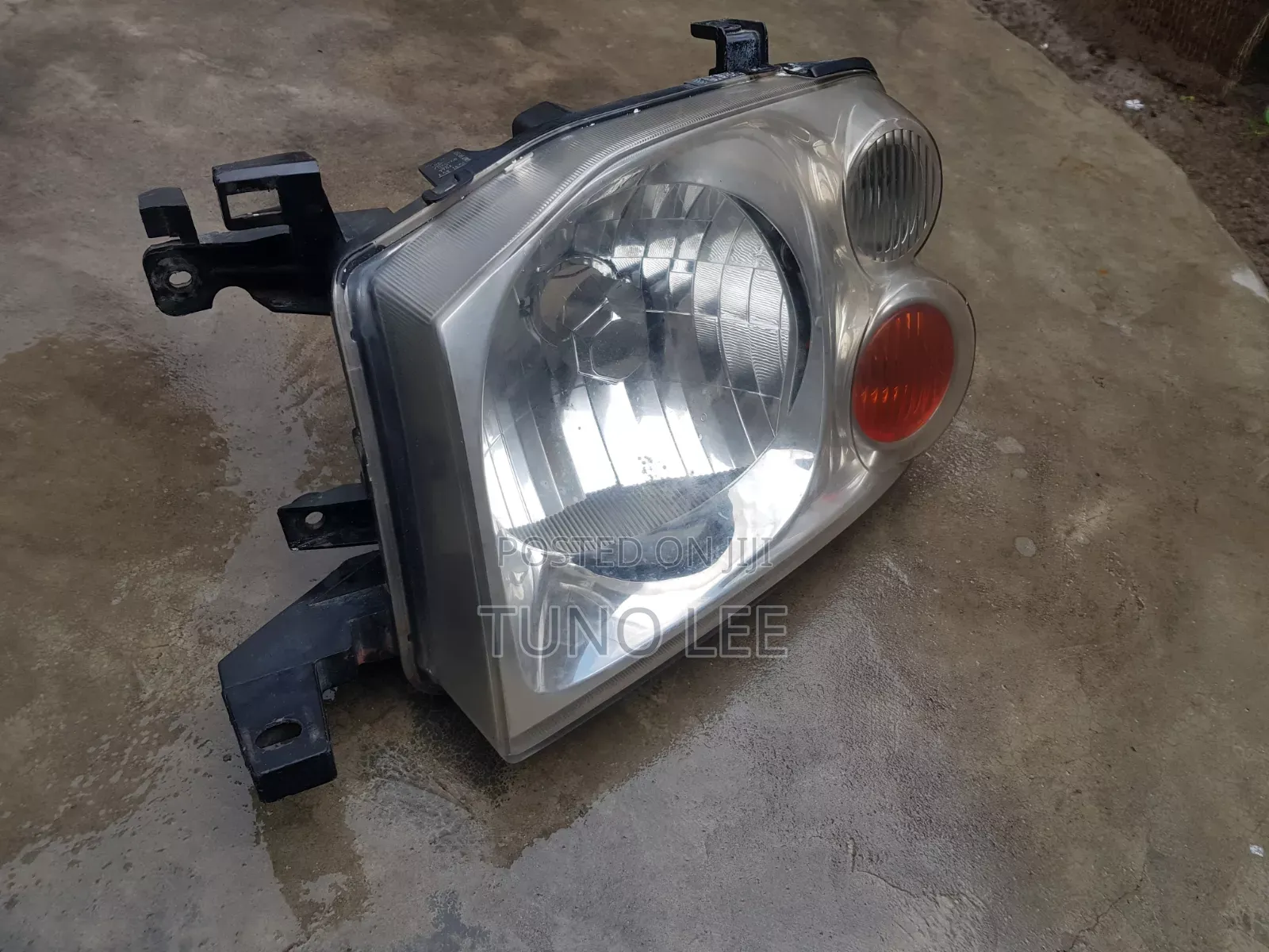 Headlights Restoration