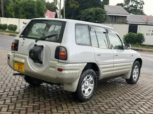 Toyota RAV4 Cabriolet 1998 White