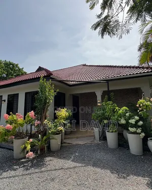Furnished 3bdrm Villa in Oysterbay for rent