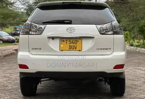 Toyota Harrier 2007 White