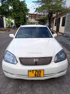 Toyota Mark II 2004 White