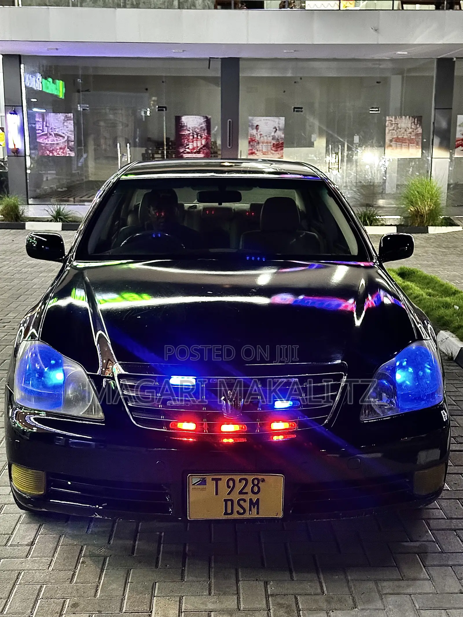Toyota Crown 2004 Black