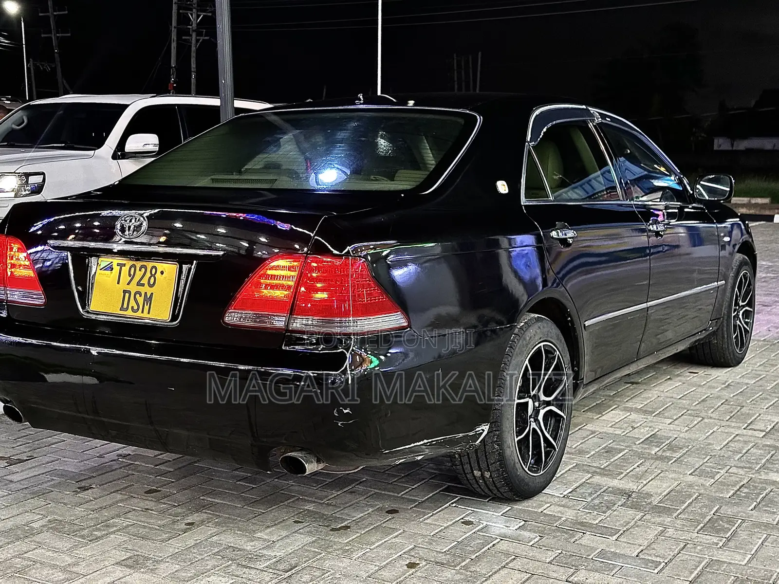 Toyota Crown 2004 Black