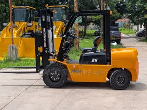 3.5t Diesel Hangcha Forklifts ( 3m High/ 4.5m High)
