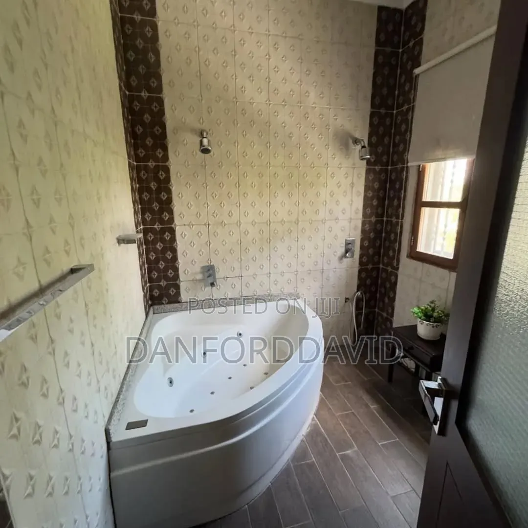 5bdrm House in Kahwa Real Estate, Mbezi Beach for rent