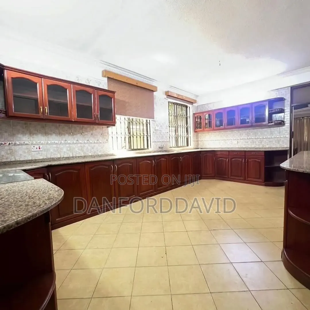 5bdrm House in Kahwa Real Estate, Mbezi Beach for rent