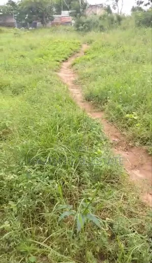 Kiwanja Kinauzwa Kimara Temboni