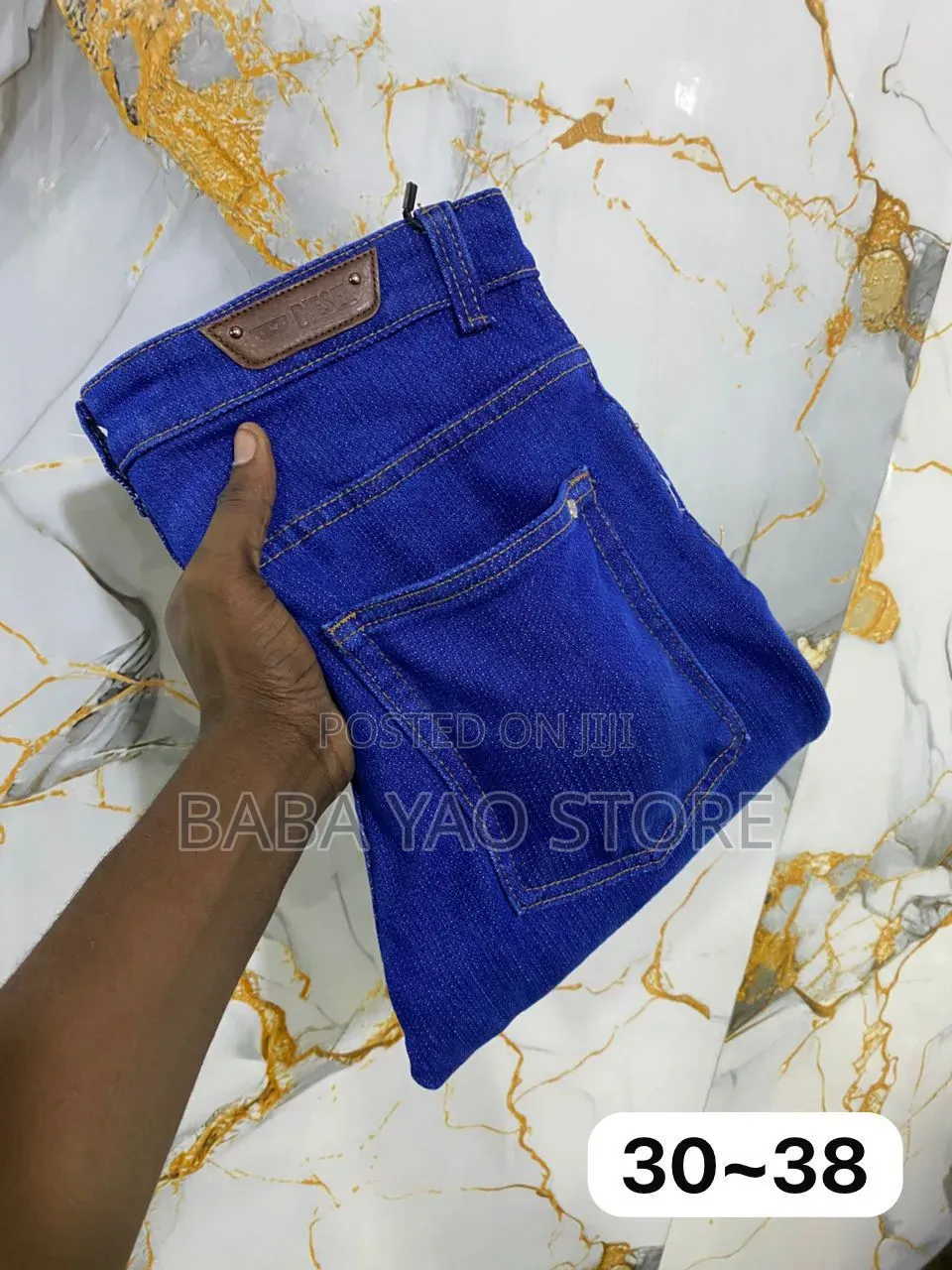 Men's Non-bleed Color Quality Stretching Jeans.