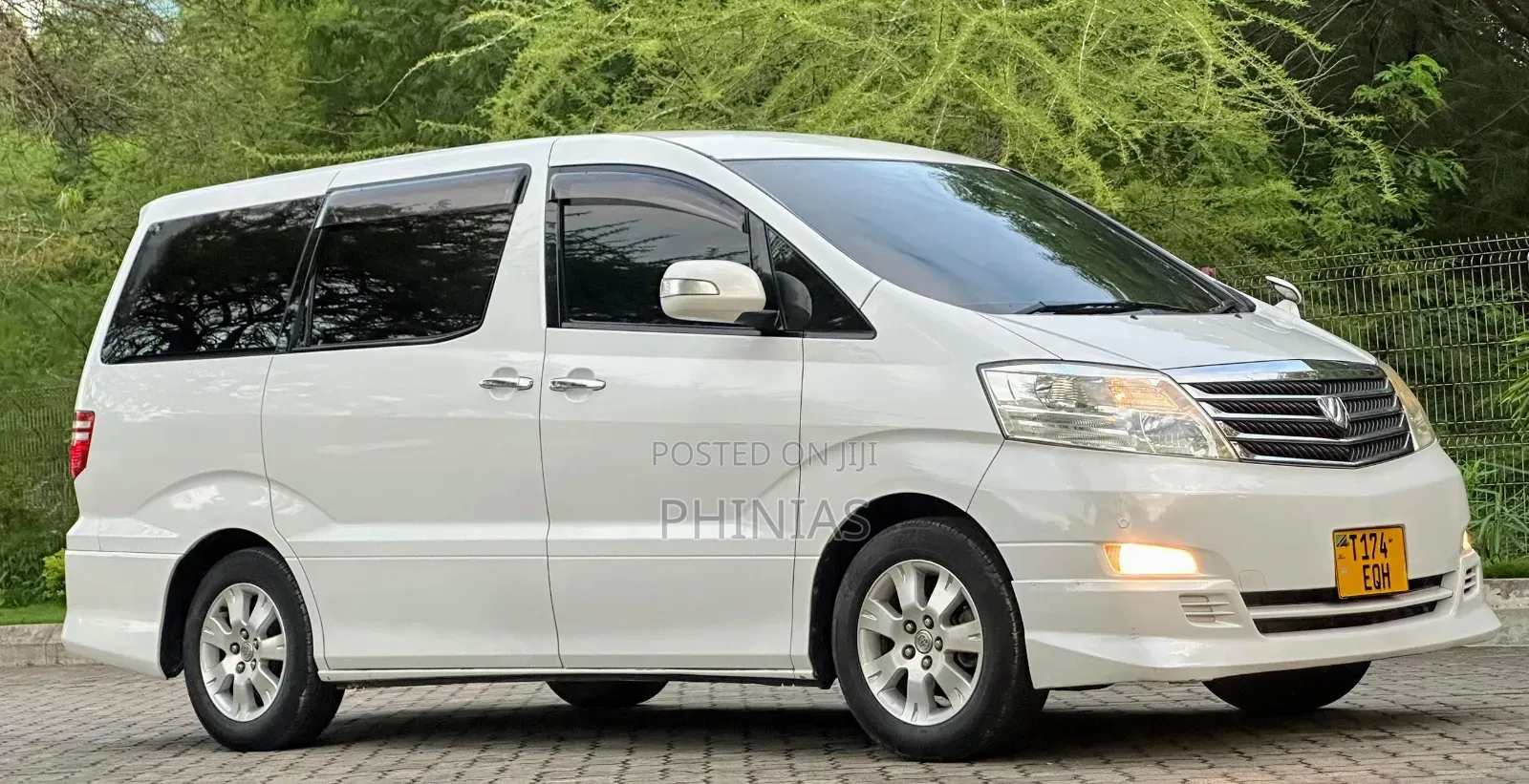 Toyota Alphard 2007 White