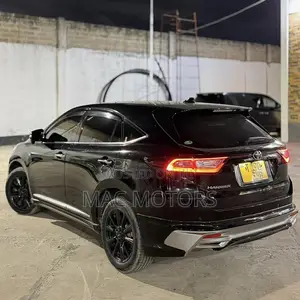 Toyota Harrier 2018 Black