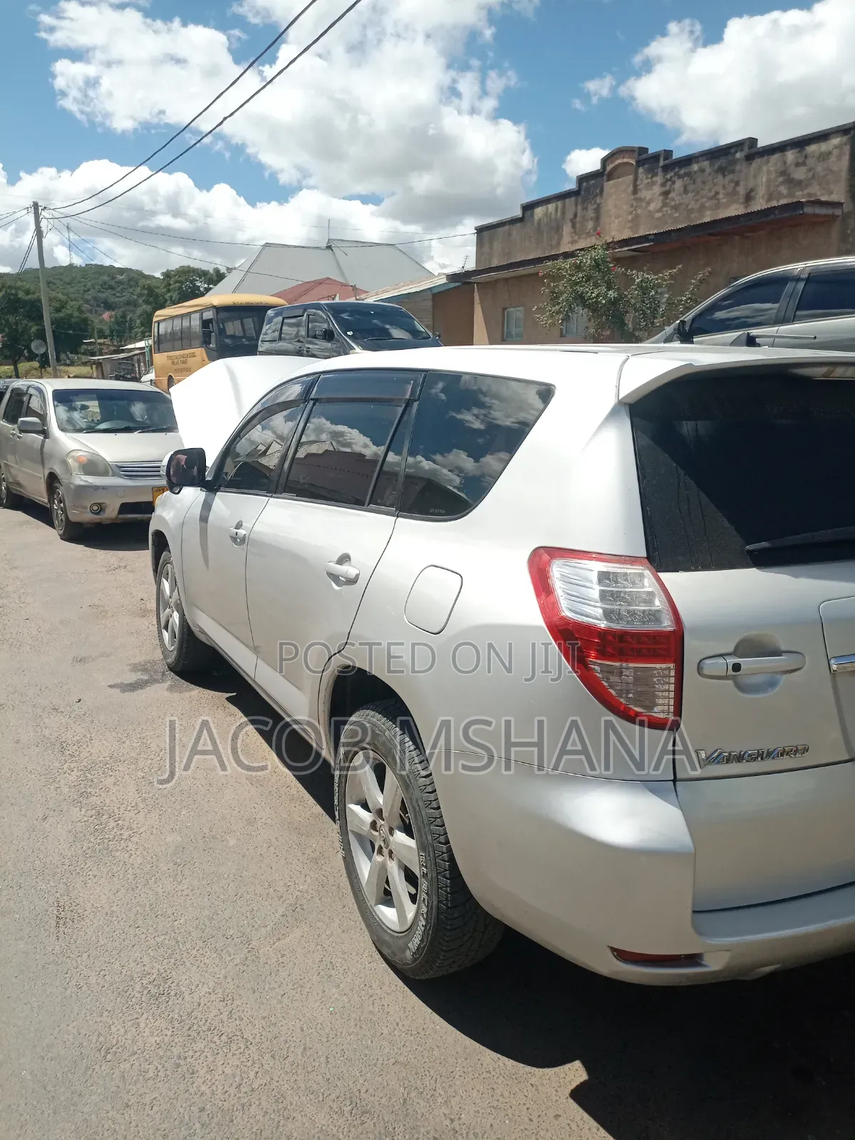 Toyota Vanguard 2007 Silver