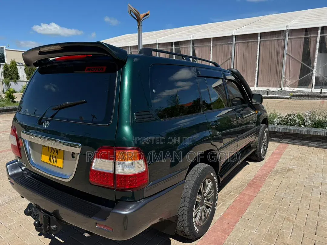 Toyota Land Cruiser 1998 Black