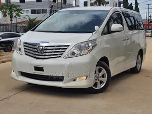 Toyota Alphard 2.4 Petrol FWD 2008 White