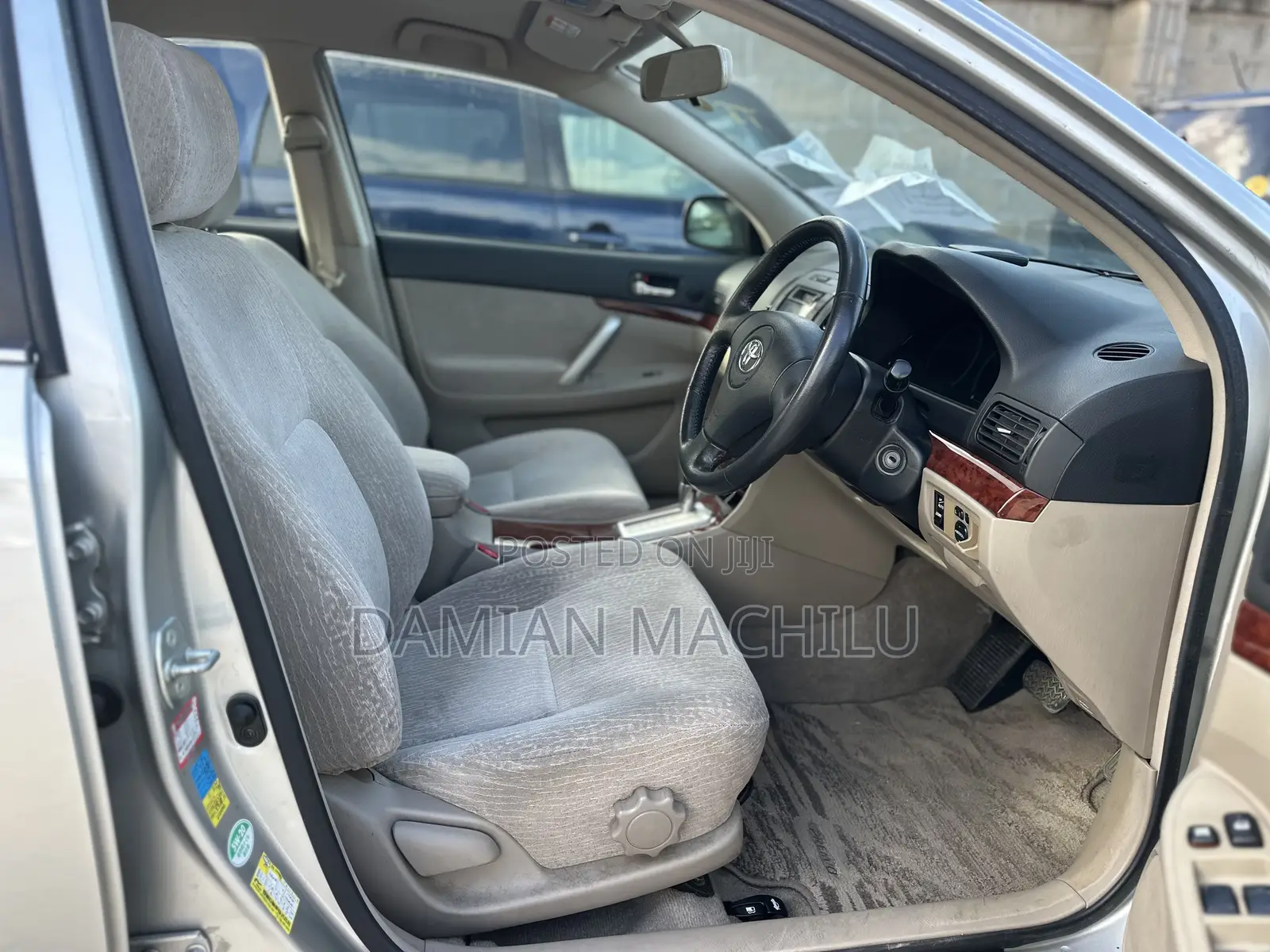 Toyota Premio 2004 Silver