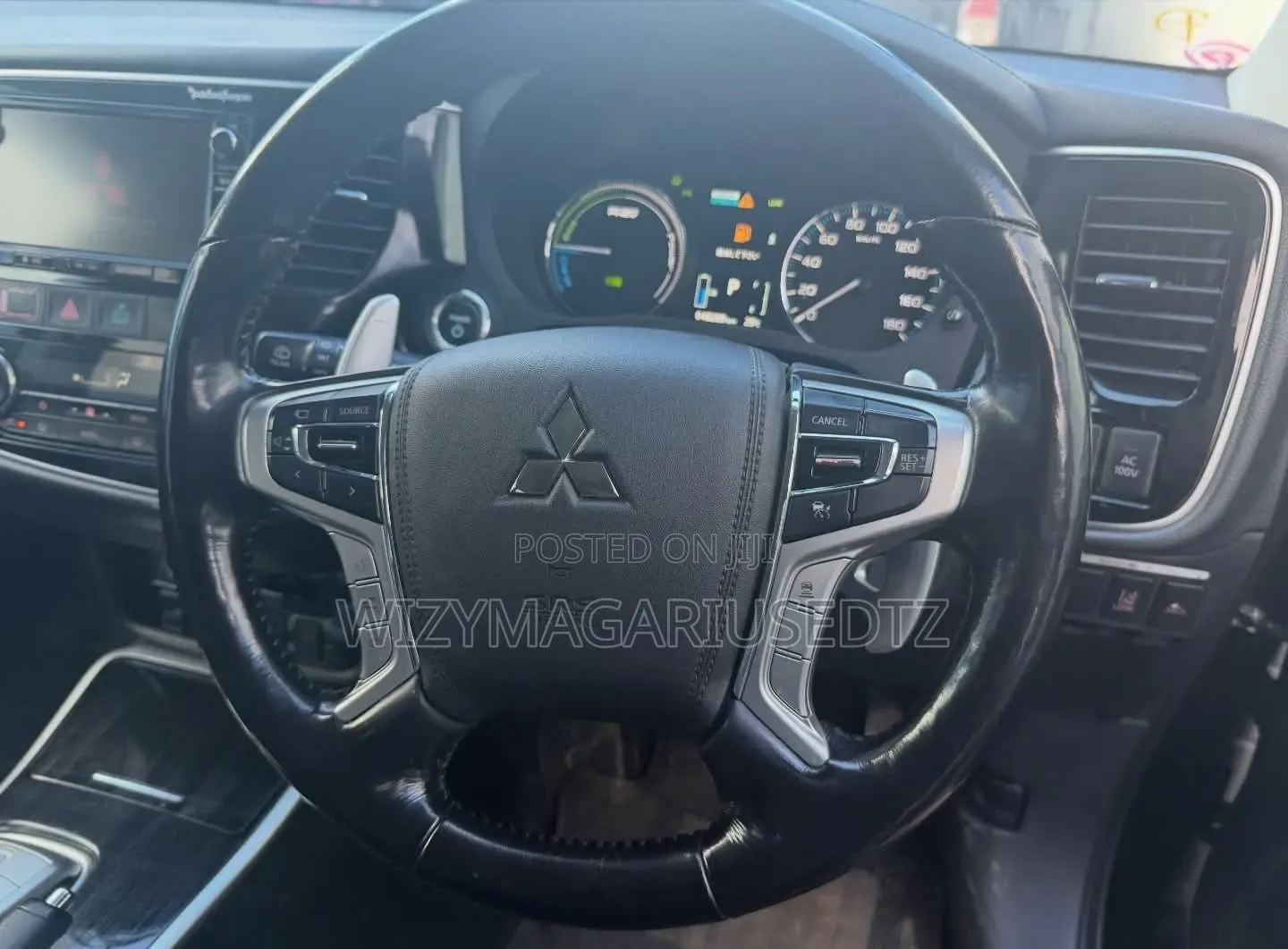 Mitsubishi Outlander 2.0 PHEV AWD 2015 Burgundy