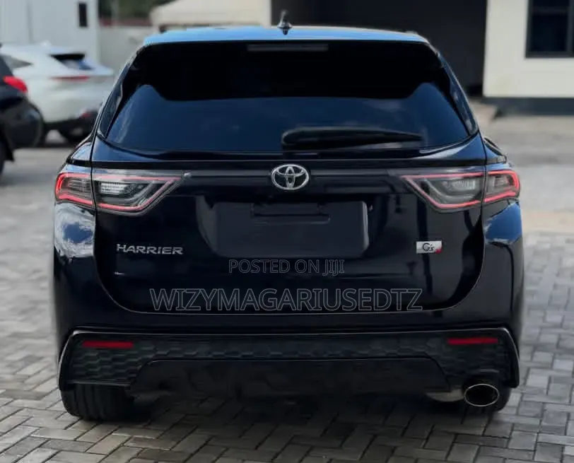 Toyota Harrier 2.0 2016 Ivory
