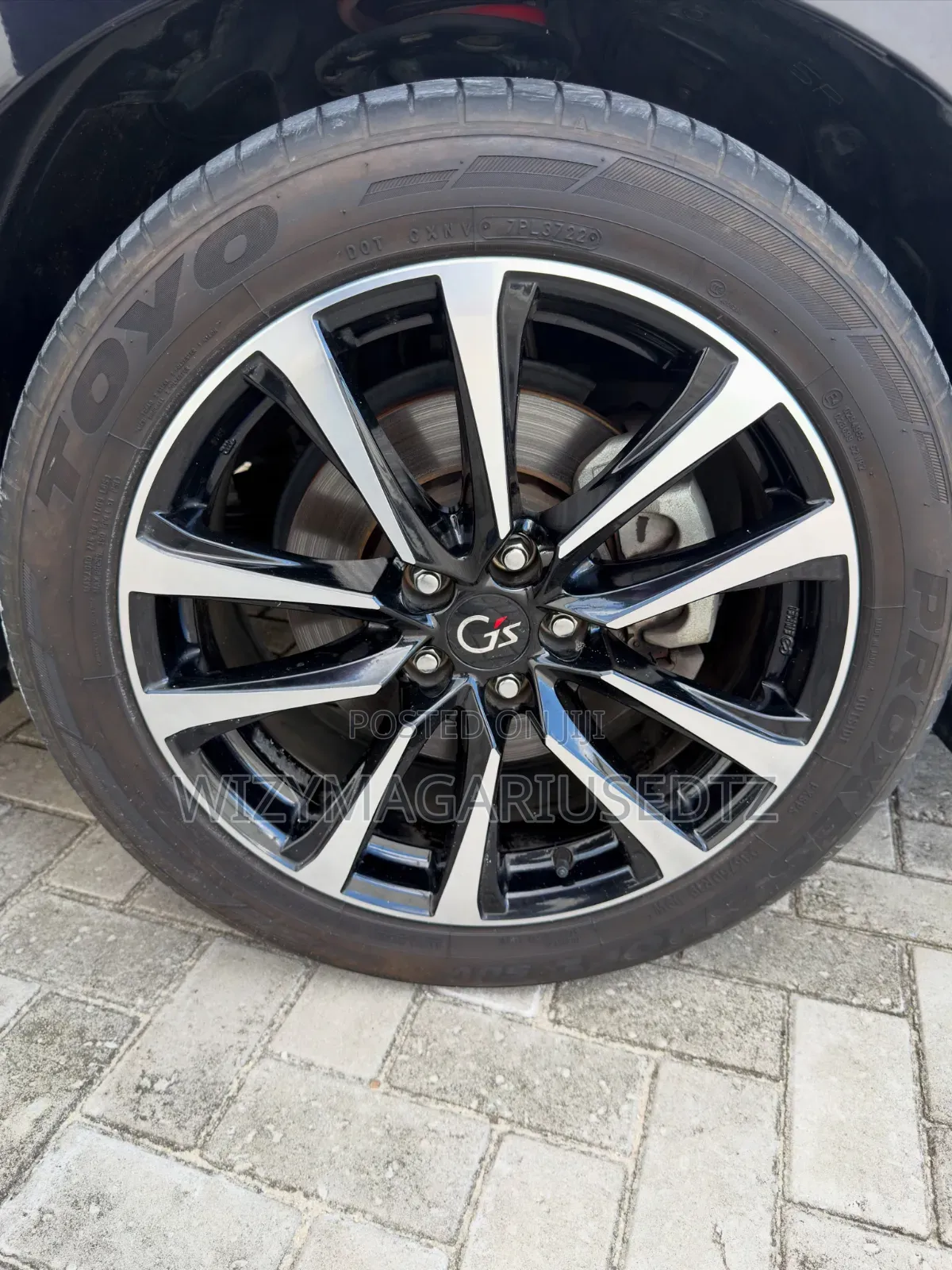 Toyota Harrier 2.0 2016 Ivory
