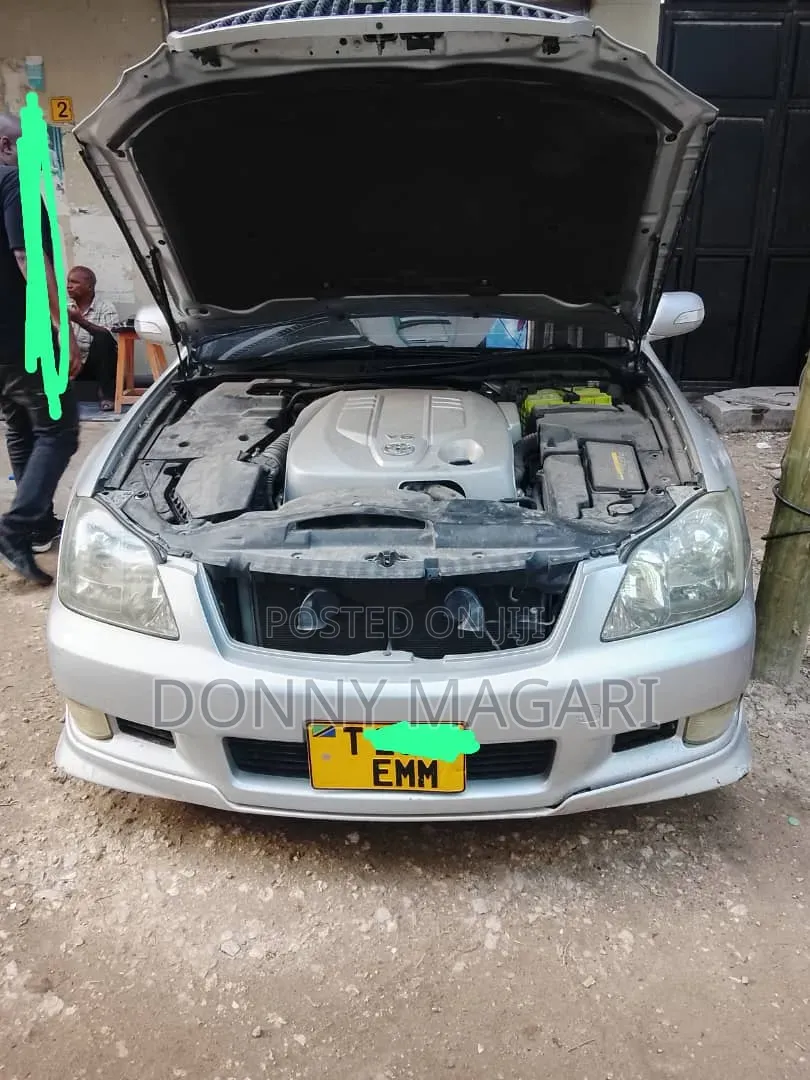 Toyota Crown 2007 Silver