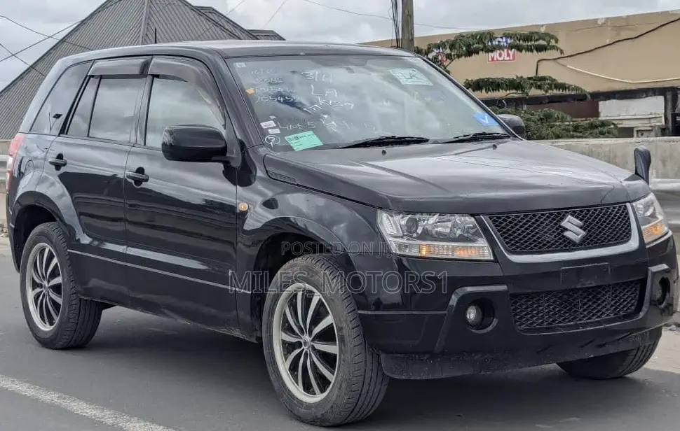 Suzuki Escudo 2007 Black