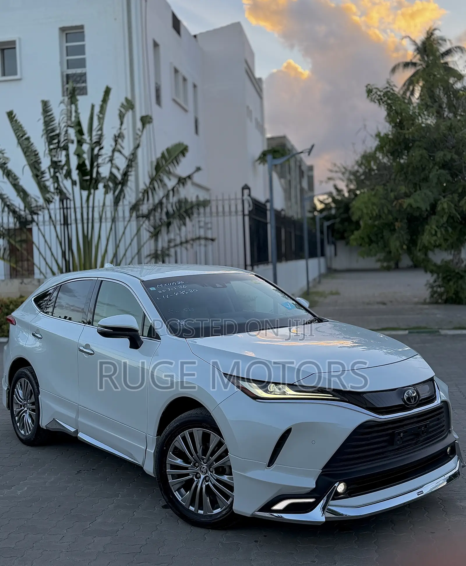 Toyota Harrier Z 2020 Pearl