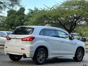 Mitsubishi RVR 2.0 2011 White