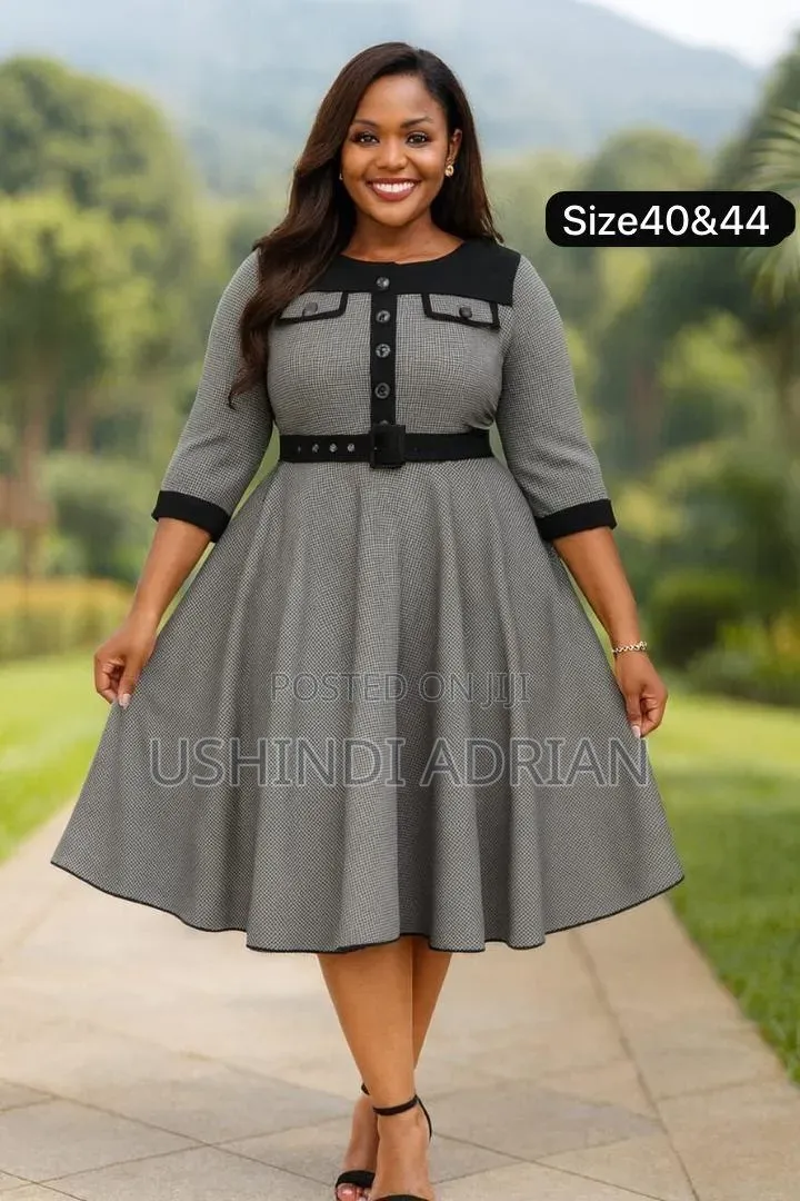 Elegant Maxi DressSize: 46, 48, 50, 52, 54