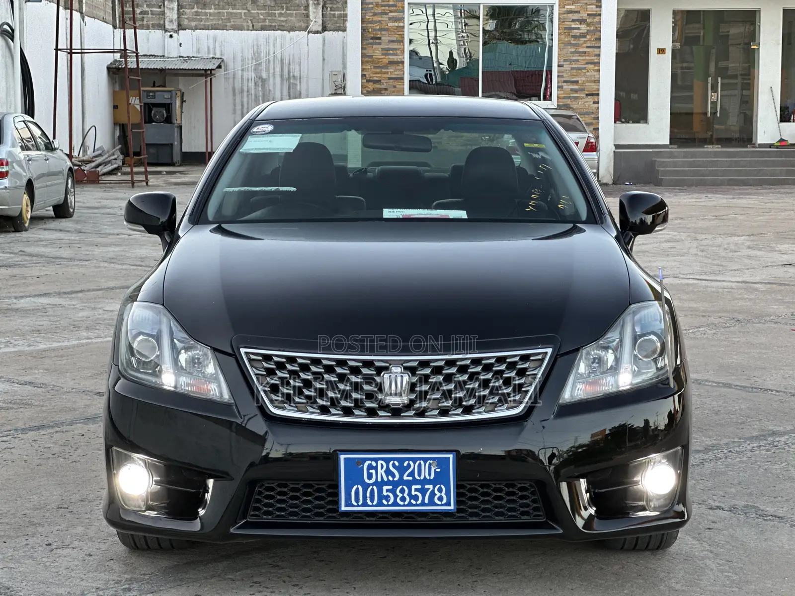 Toyota Crown 2011 Black