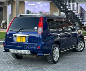 Nissan X-Trail 2006 Blue