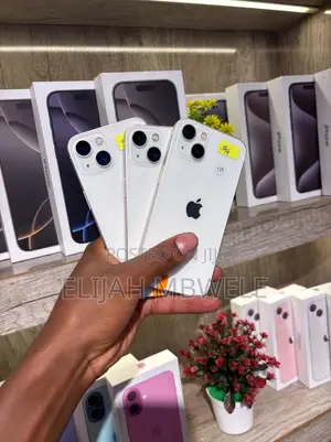 New Apple iPhone 13 128 GB White