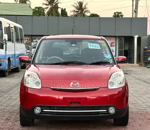 Mazda Verisa 2008 Maroon