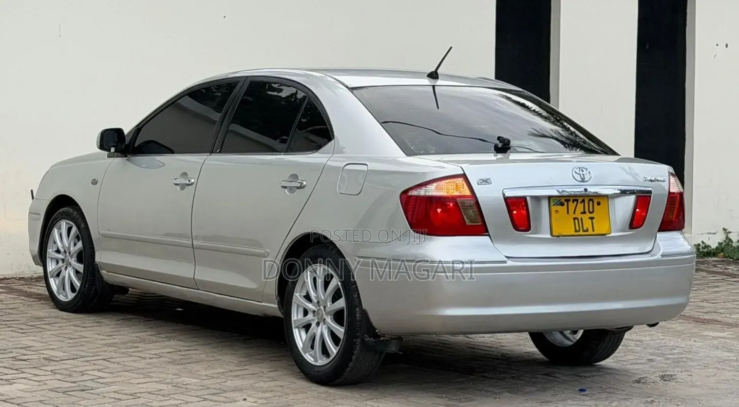 Toyota Premio 2005 Silver