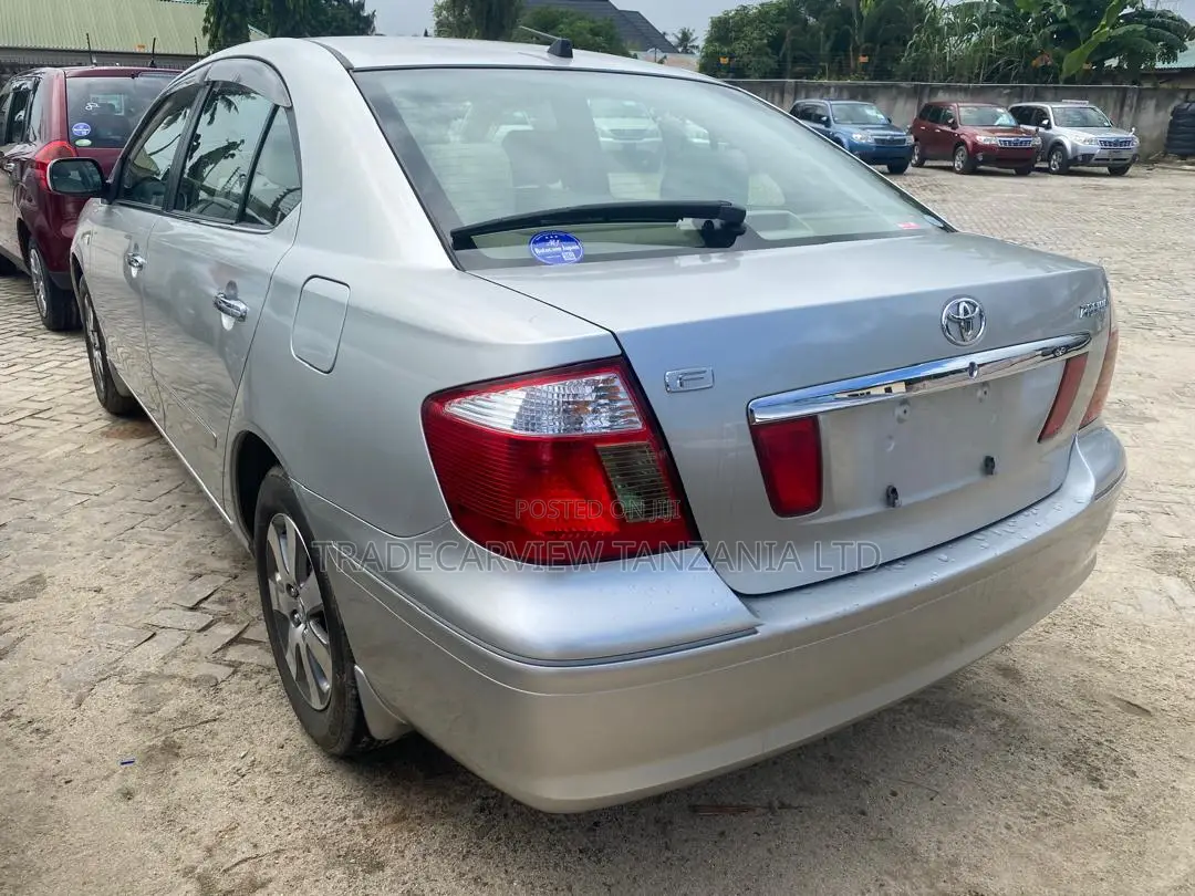 Toyota Premio 1.5 FWD 2004 Silver