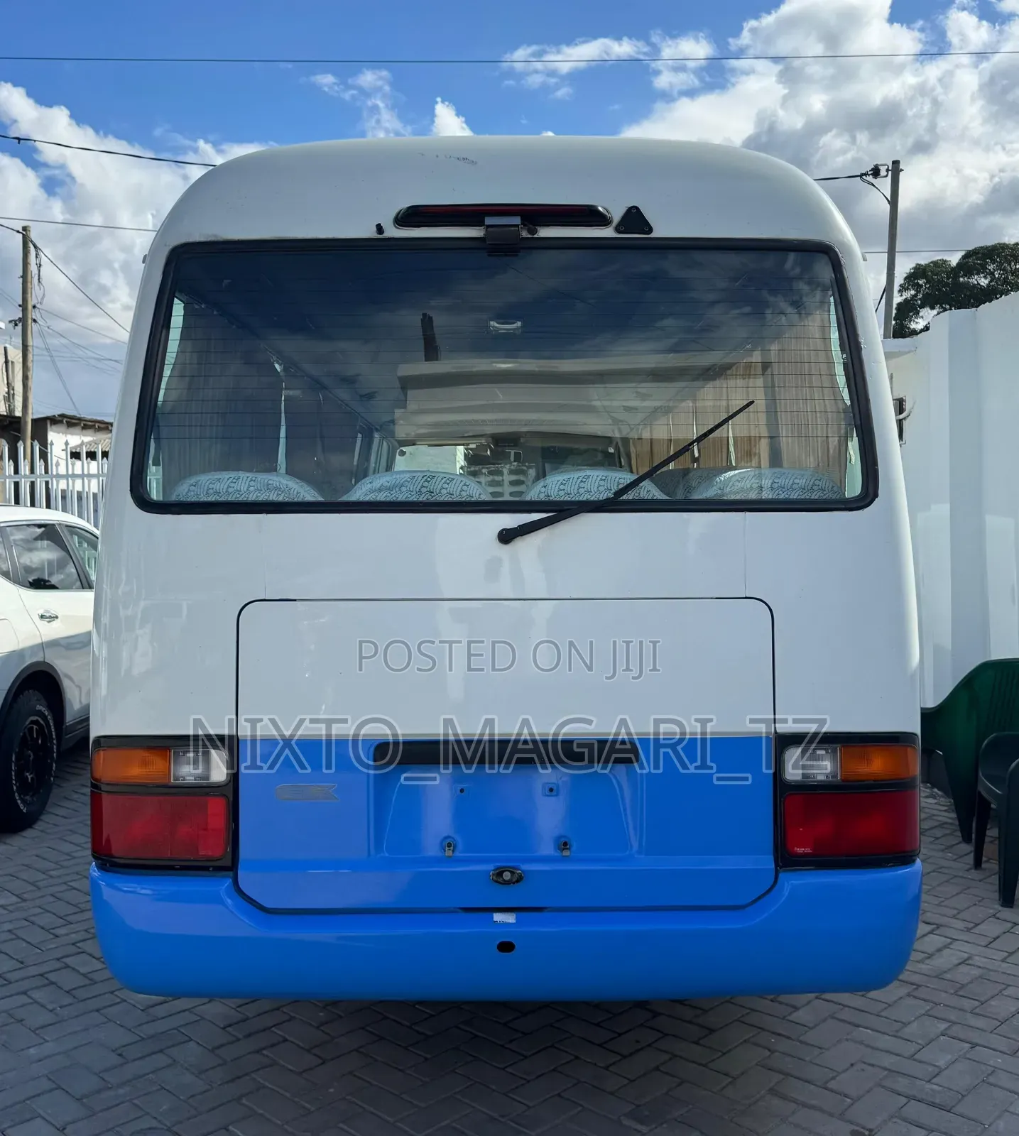 Toyota Coaster 1998 White
