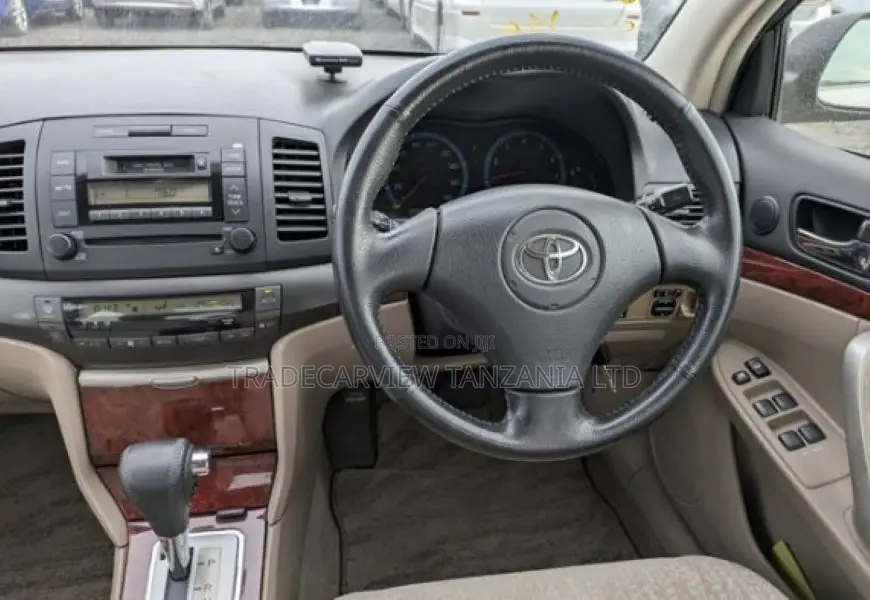 Toyota Premio 1.8 FWD 2003 Silver