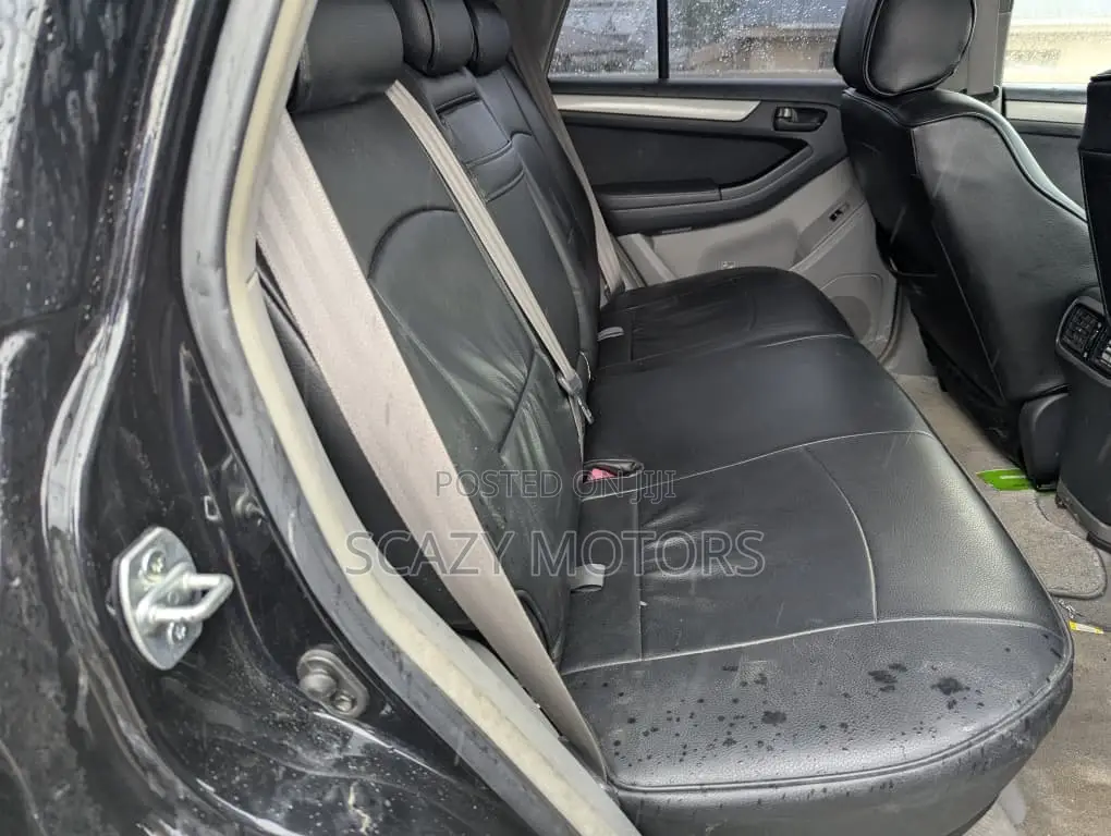 Toyota Hilux 2018 Black