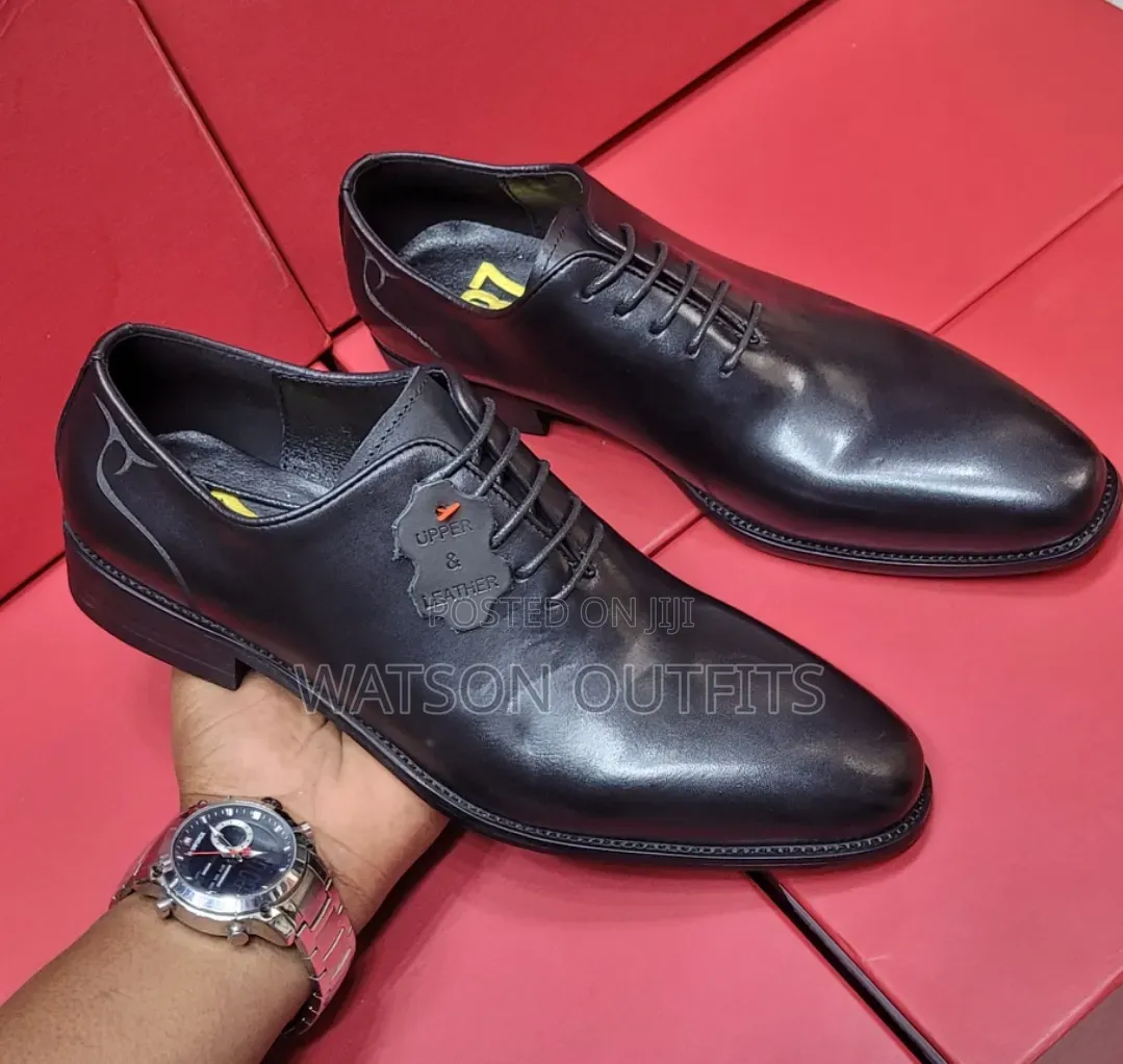 Men's Leather Shoes or Purely Leathered Cr7 Smartly Branded Mocca