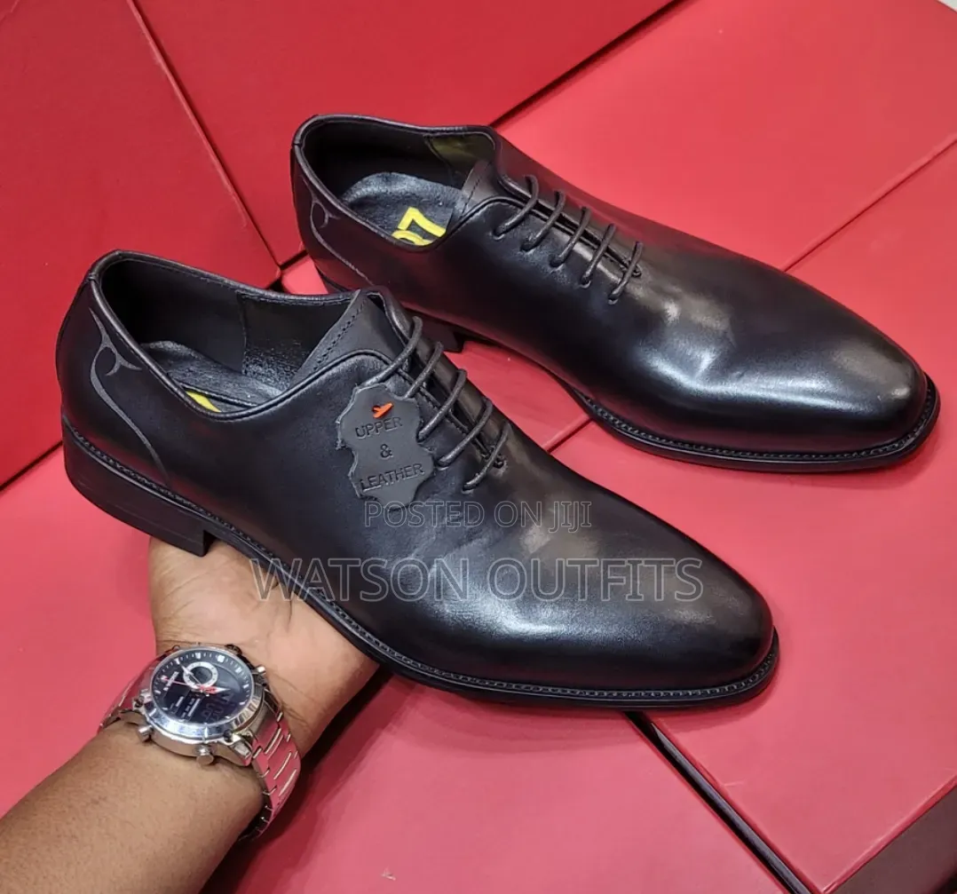 Men's Leather Shoes or Purely Leathered Cr7 Smartly Branded Mocca