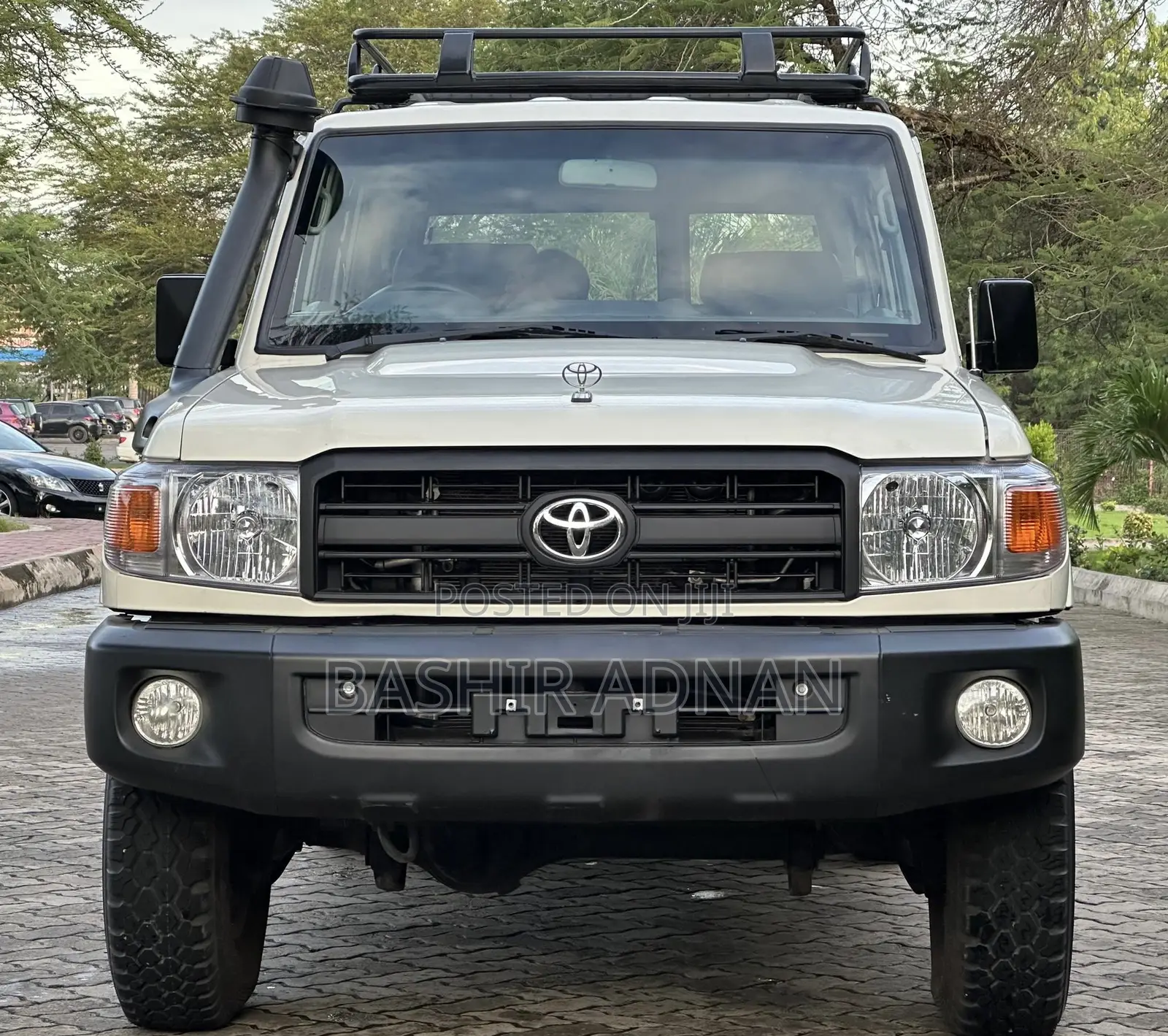Toyota Land Cruiser 2016 Pearl