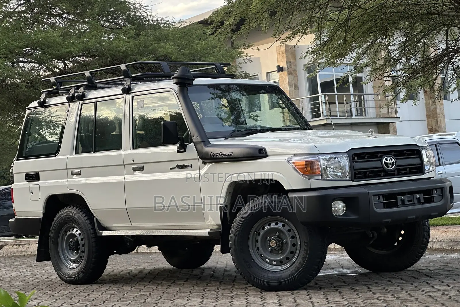 Toyota Land Cruiser 2016 Pearl
