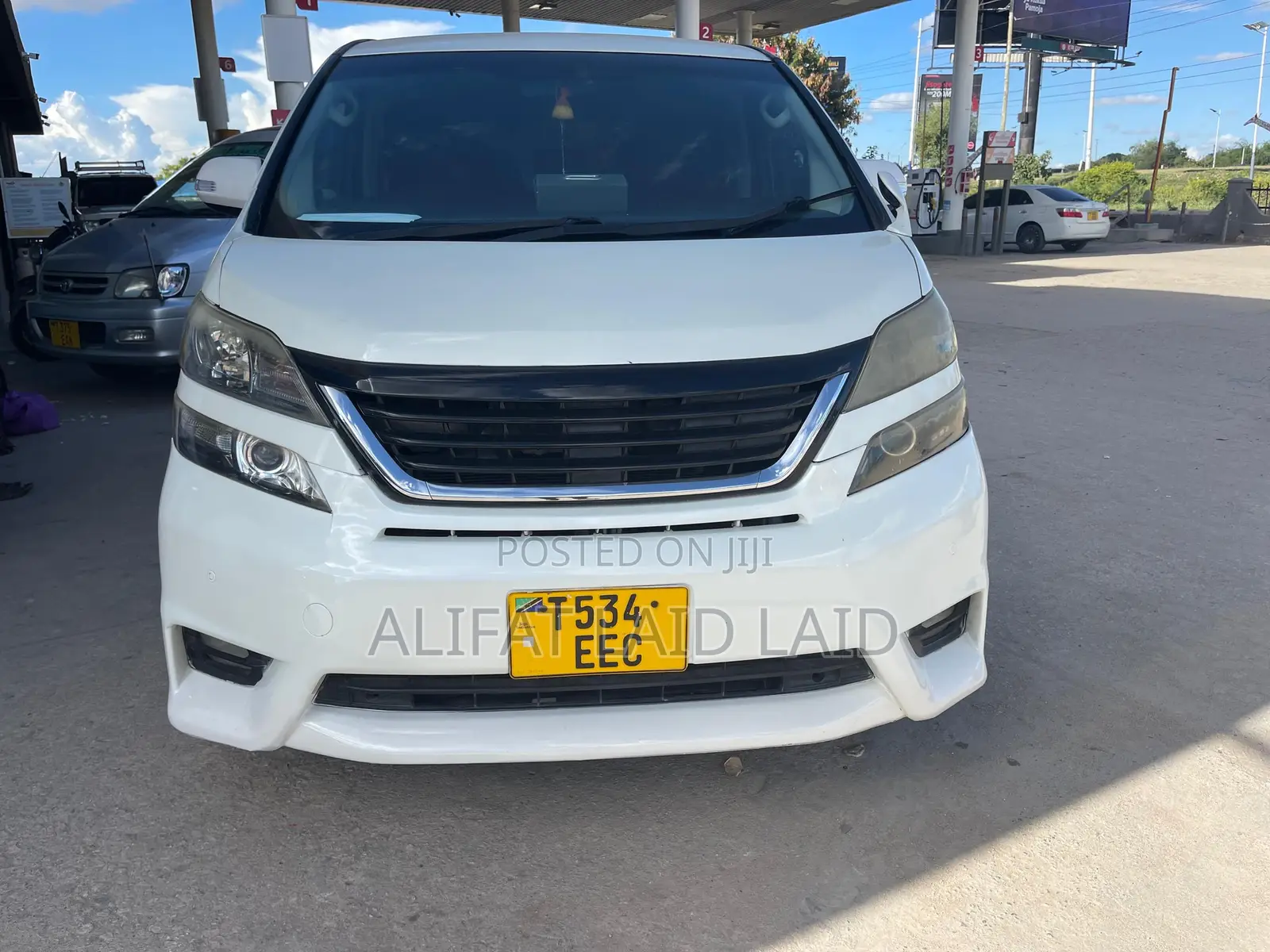 Toyota Alphard 2008 White