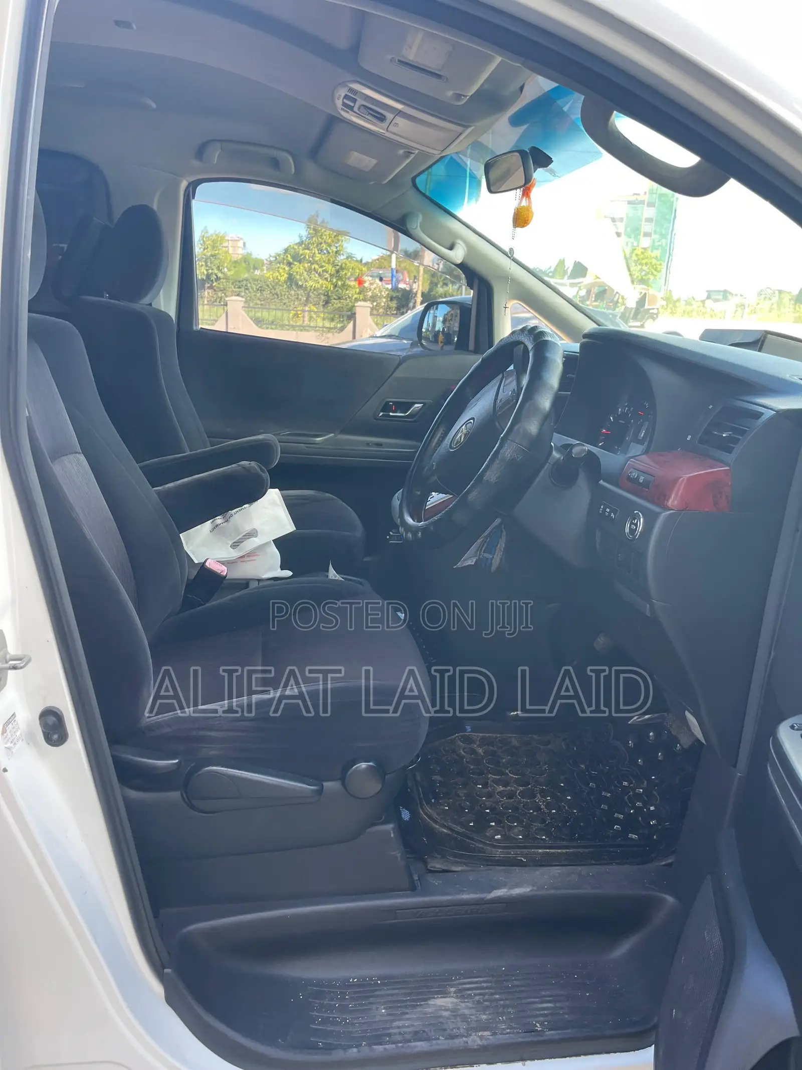 Toyota Alphard 2008 White