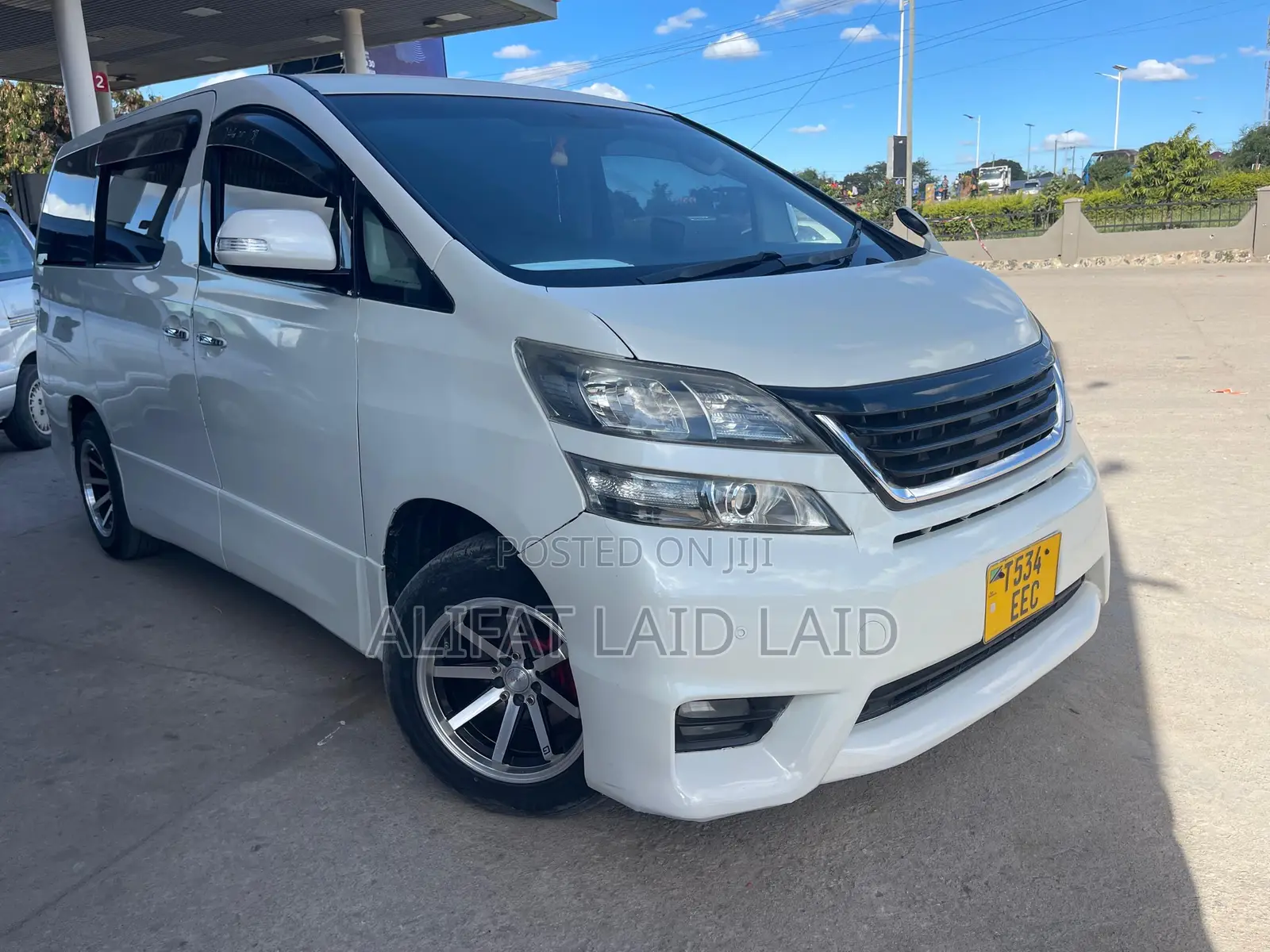 Toyota Alphard 2008 White