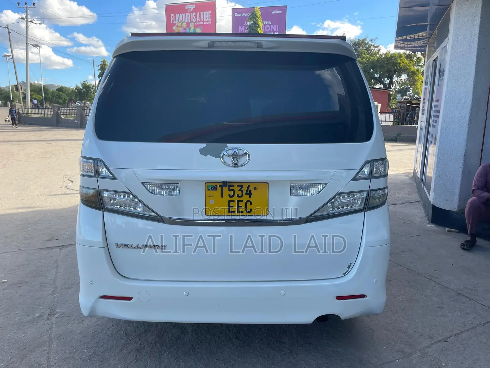 Toyota Alphard 2008 White